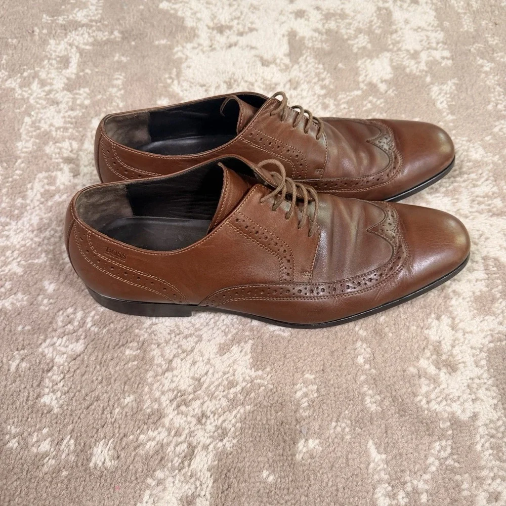 Hugo Boss Oxford Dress Shoes Mens Brown Size 11 Wingtip Leather Old Money